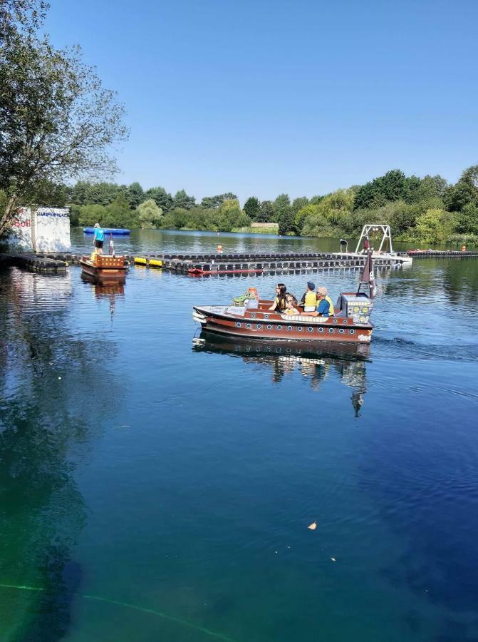 Caravan For Rent At Tattershall Holiday Park Exterior photo